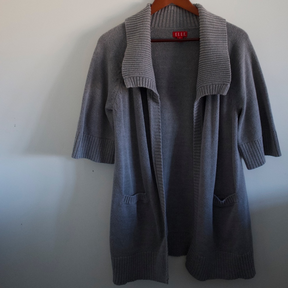 Elle 3/4 Sleeve Gray Cardigan. Size M.